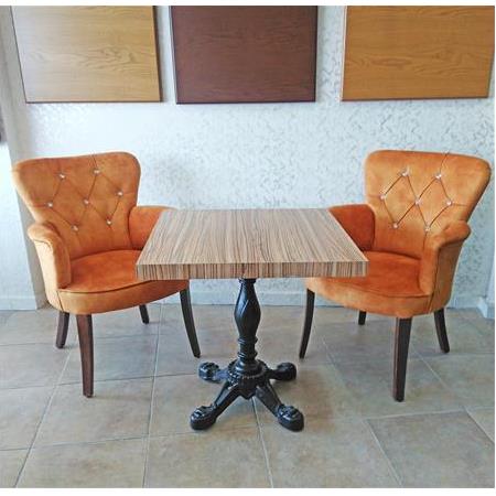 Mona Berjer Masa Takımı